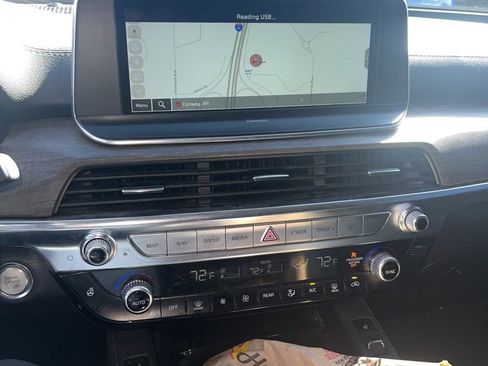 Used 2022 Kia Telluride EX w/ EX Premium Package image 10