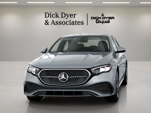 Used 2026 Mercedes-Benz E 350 Sedan image 37