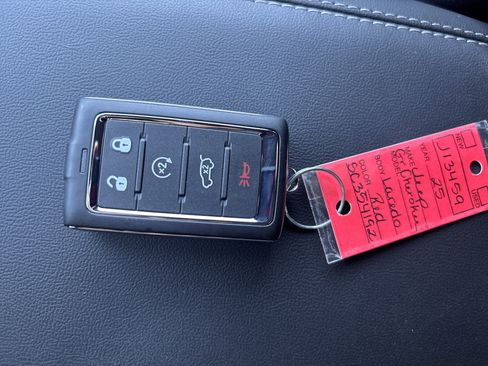 New 2025 Jeep Grand Cherokee Laredo X w/ Luxury Tech Group I image 29