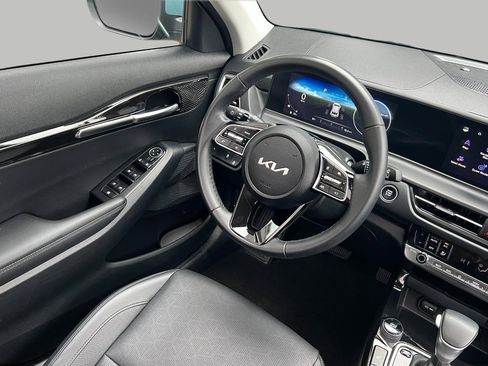 Certified 2024 Kia Seltos EX image 26