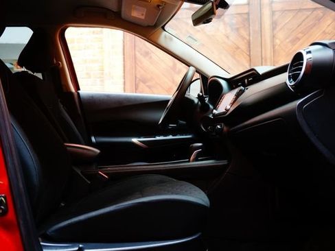 Certified 2022 Nissan Kicks SV w/ Interior Electronics Package FWD image 46