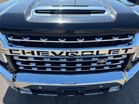 Used 2023 Chevrolet Silverado 2500 LTZ w/ LTZ Plus Package AWD/4WD image 51