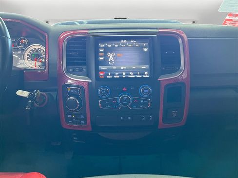 Used 2019 RAM 1500 Big Horn image 11