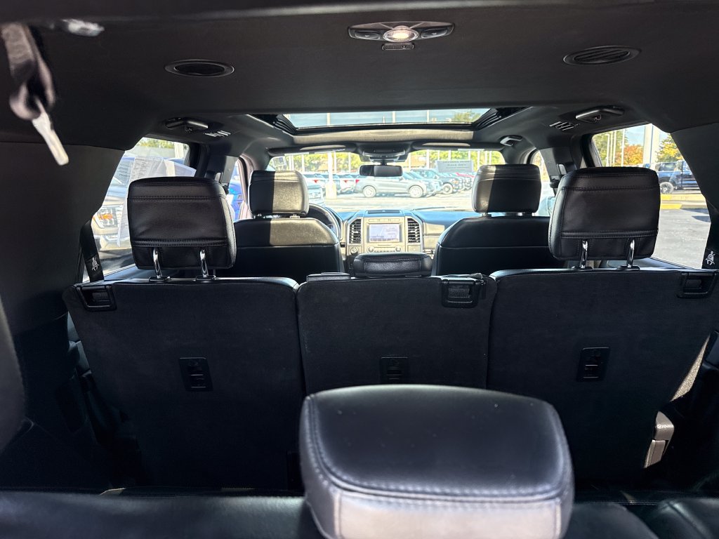 Used 2020 Ford Expedition Limited w/ Equipment Group 302A AWD/4WD image 13