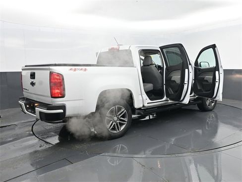 Used 2019 Chevrolet Colorado W/T w/ Custom Special Edition image 28