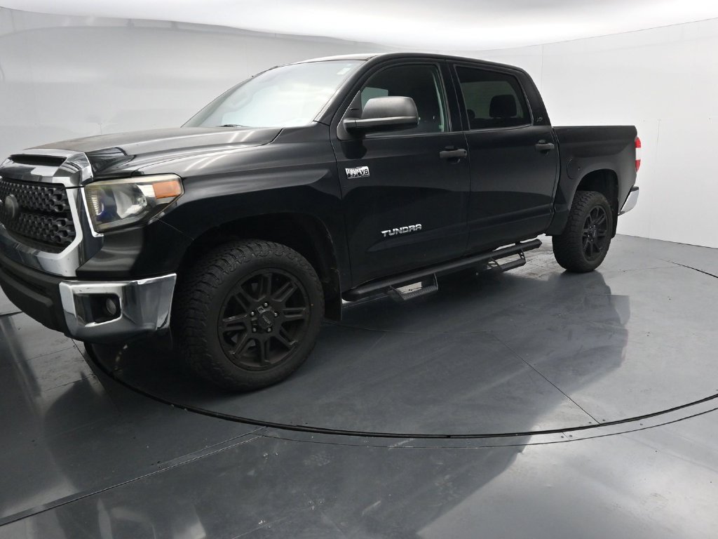 Used 2018 Toyota Tundra SR5 w/ SR5 Upgrade Package AWD/4WD image 4