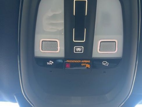 New 2026 Volvo XC90 B6 Core image 19