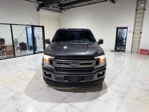Used 2018 Ford F150 XLT w/ Equipment Group 302A Luxury RWD image 2