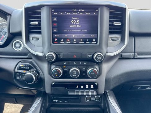 Used 2019 RAM 1500 Big Horn AWD/4WD image 33