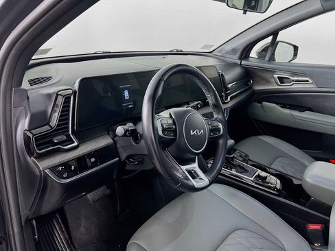 Used 2023 Kia Sportage X-Line w/ X-Line Premium Package image 9