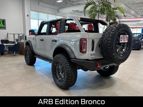 New 2026 Ford Bronco Outer Banks AWD/4WD image 4