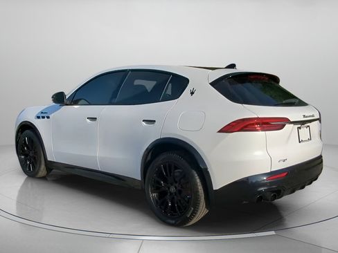 Used 2025 Maserati Grecale Modena image 20