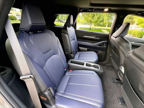 Certified 2026 INFINITI QX60 Sport w/ Dark Cargo Package AWD/4WD image 30