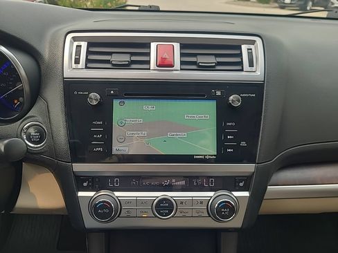 Used 2015 Subaru Outback 2.5i Limited AWD/4WD image 23