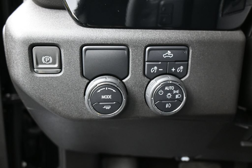 Used 2024 Chevrolet Silverado 1500 RST RWD image 16