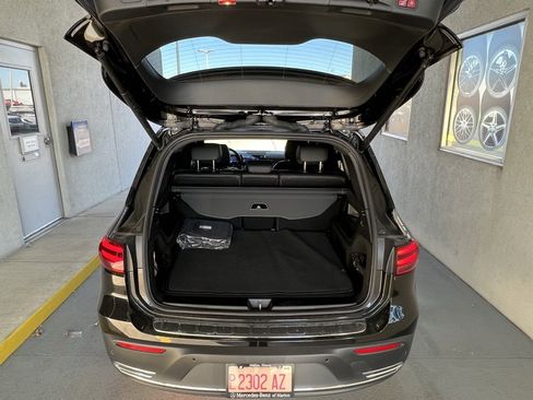 Certified 2024 Mercedes-Benz EQB 300 4MATIC image 33
