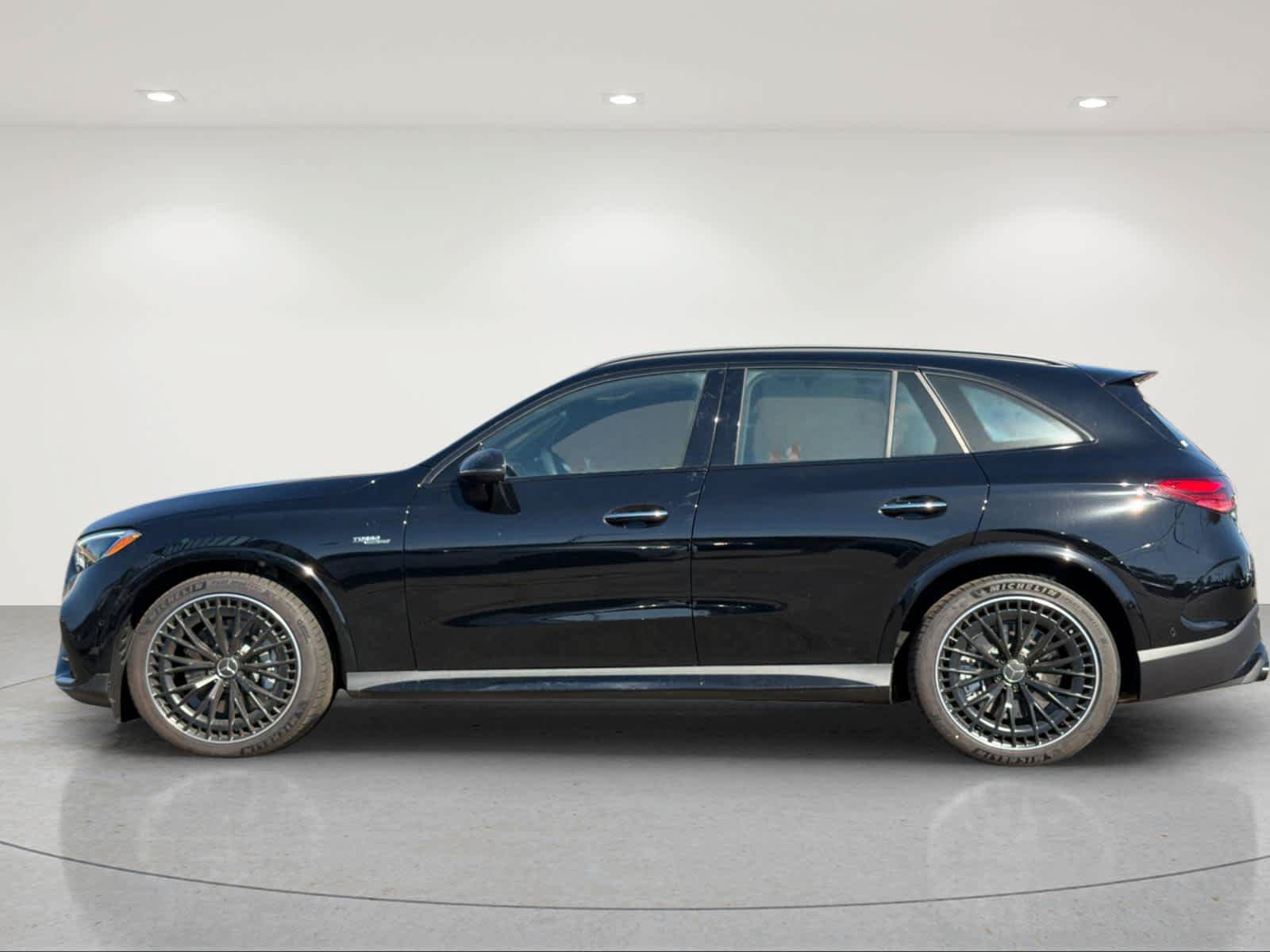 New 2026 Mercedes-Benz GLC 43 AMG 4MATIC image 2
