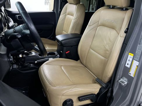 Used 2019 Jeep Wrangler Unlimited Rubicon image 4