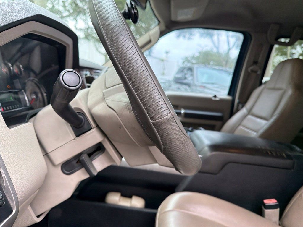Used 2008 Ford F350 Lariat RWD image 16