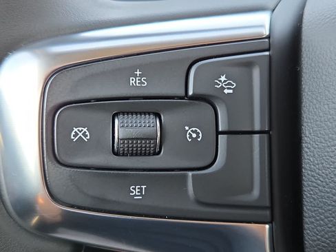 Used 2024 Chevrolet Blazer LT w/ LPO, Floor Liner Package FWD image 23