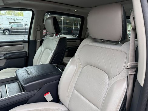 Used 2023 RAM 1500 Limited image 14