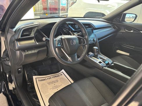 Used 2018 Honda Civic EX image 7