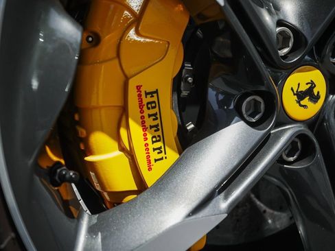 Used 2023 Ferrari SF90 Spider AWD/4WD image 16