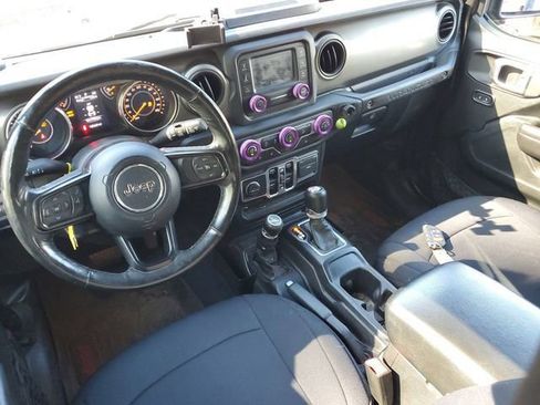 Used 2018 Jeep Wrangler Unlimited Sport S AWD/4WD image 21