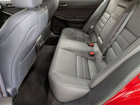 Used 2022 Lexus IS 350 F Sport image 33