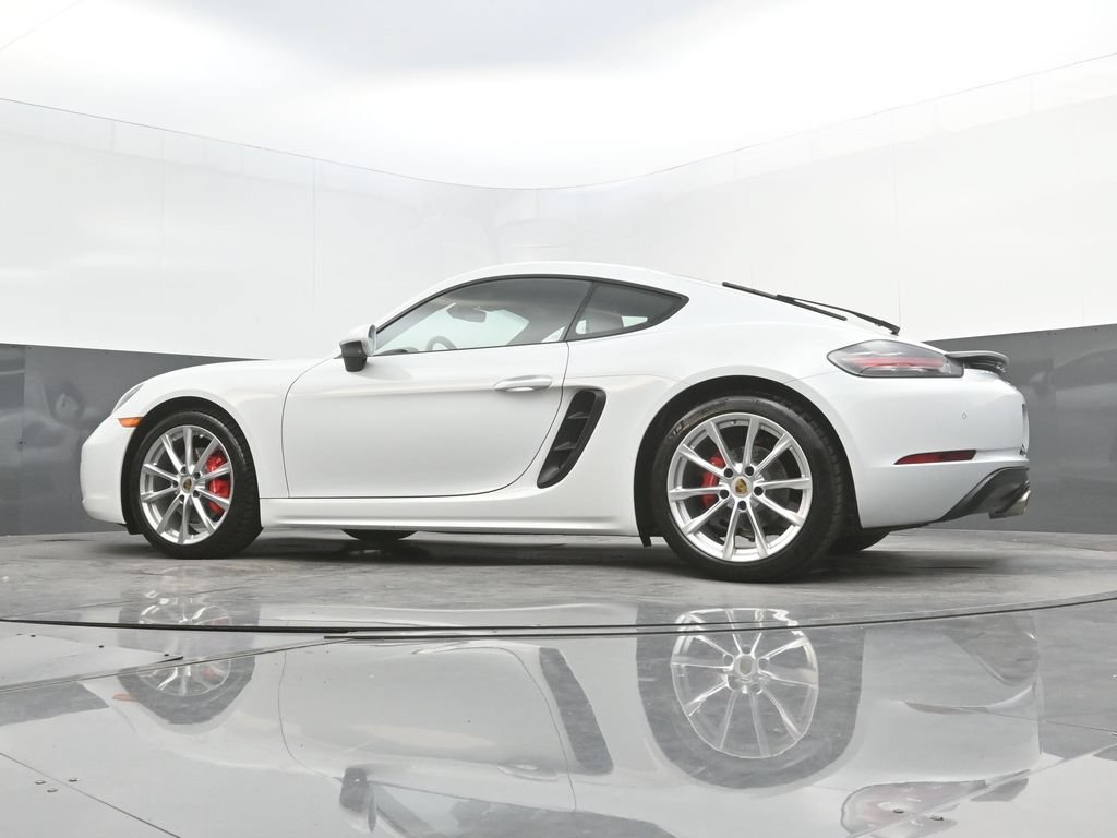 Certified 2019 Porsche 718 Cayman S RWD image 25
