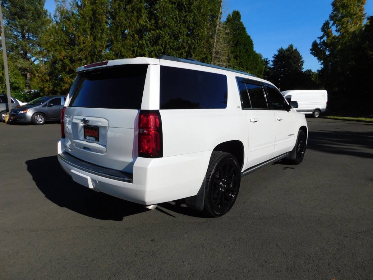 Used 2016 Chevrolet Suburban LTZ AWD/4WD image 2