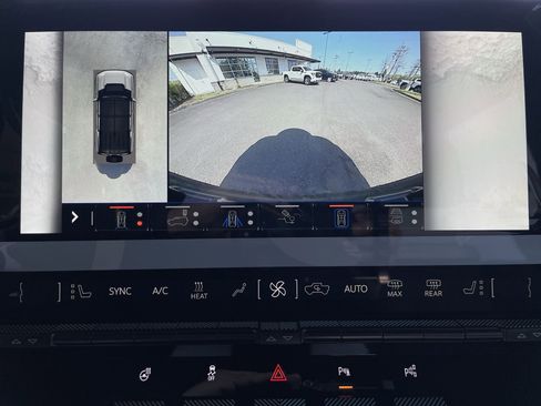 New 2025 GMC Hummer EV 3X w/ LPO, Roof Cross Rail Package image 50