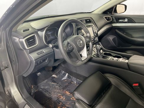 Used 2017 Nissan Maxima 3.5 SL image 9