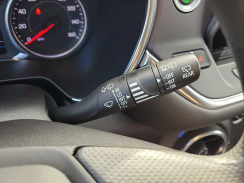 Used 2021 Chevrolet Blazer LT image 30