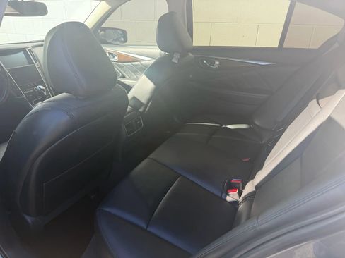 Used 2018 INFINITI Q50 Luxe w/ Essential Package (3.0T Luxe) image 16