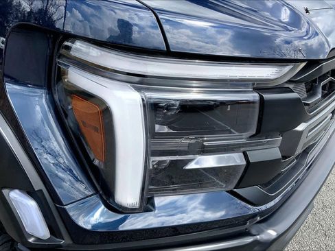 Used 2025 Ford F150 Raptor AWD/4WD image 27
