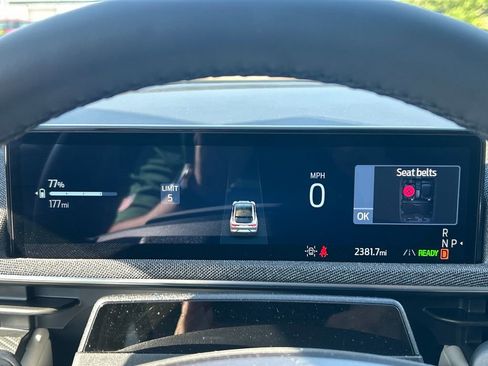 Used 2025 Ford Mustang Mach-E Premium AWD/4WD image 17