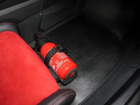 Used 2019 Porsche 911 GT2 RS RWD image 38