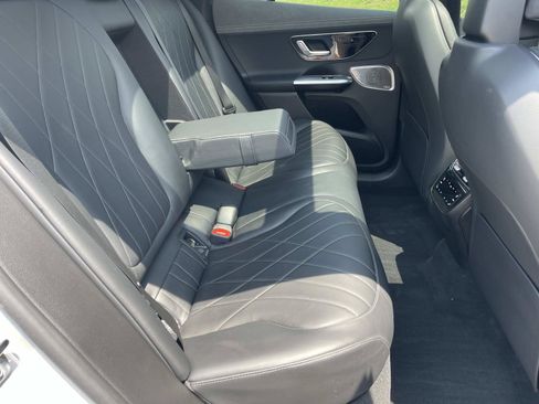 Certified 2023 Mercedes-Benz EQE 500 4MATIC SUV image 22
