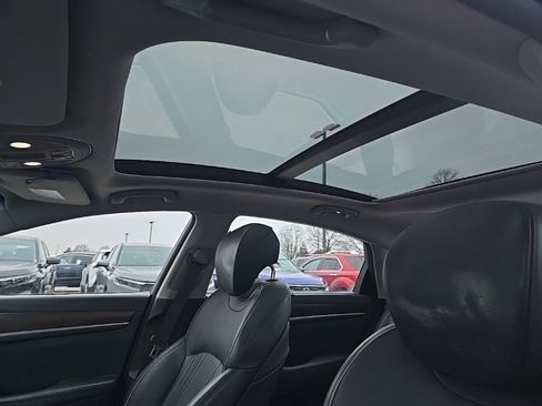 Used 2017 Genesis G80 3.8 w/ Option Group 03 image 23