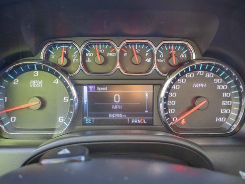 Used 2018 Chevrolet Silverado 1500 LT w/ All Star Edition image 16