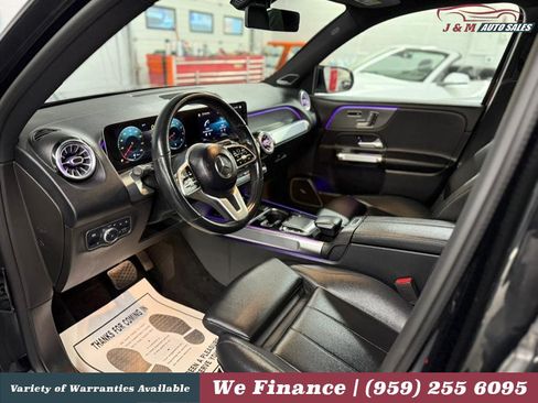 Used 2021 Mercedes-Benz GLB 250 4MATIC image 16