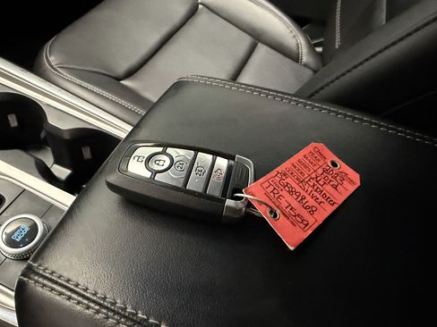 Used 2023 Ford Explorer XLT w/ Equipment Group 202A image 16