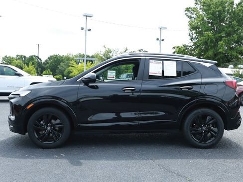 Used 2024 Buick Encore GX Sport Touring FWD image 9