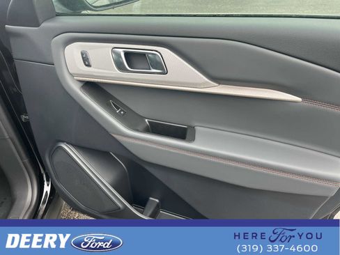 New 2026 Ford Explorer Active image 11