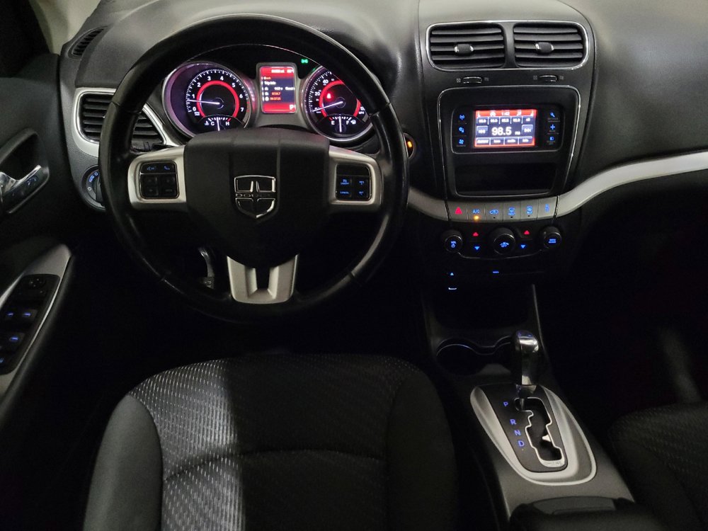 Used 2018 Dodge Journey SE w/ Connectivity Group FWD image 22