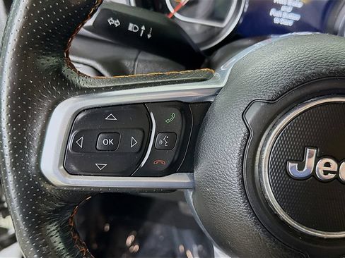 Used 2021 Jeep Gladiator Mojave w/ Dual Top Group AWD/4WD image 23