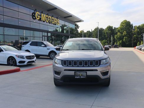 Used 2019 Jeep Compass Sport image 46