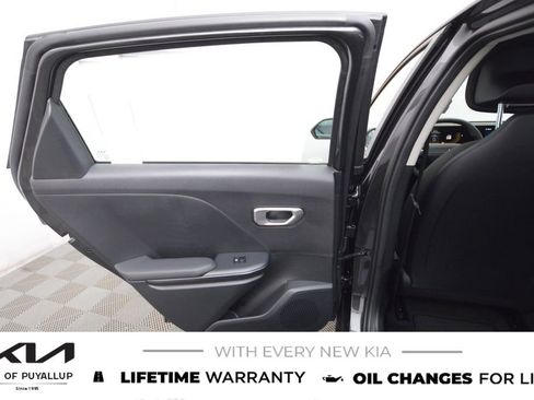 New 2026 Kia K4 LXS image 11