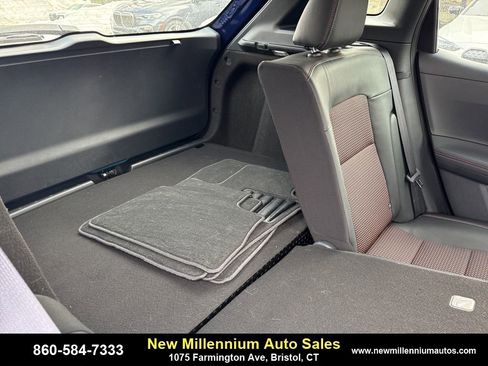 Used 2025 Nissan Kicks SR image 26